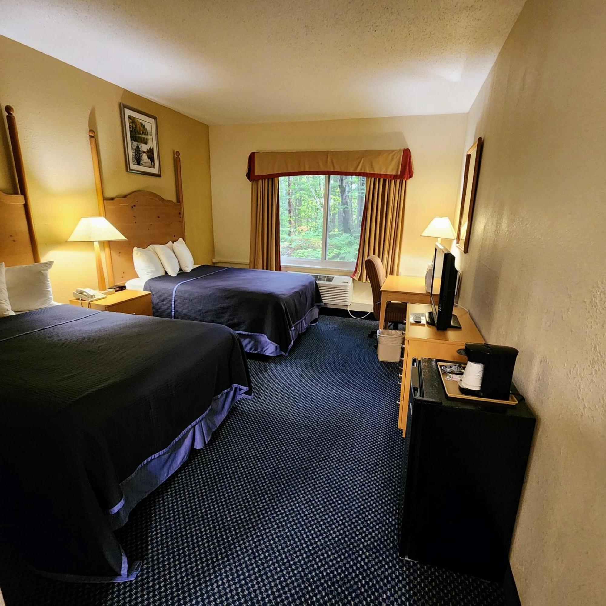 Katahdin Inn & Suites Millinocket Exteriér fotografie