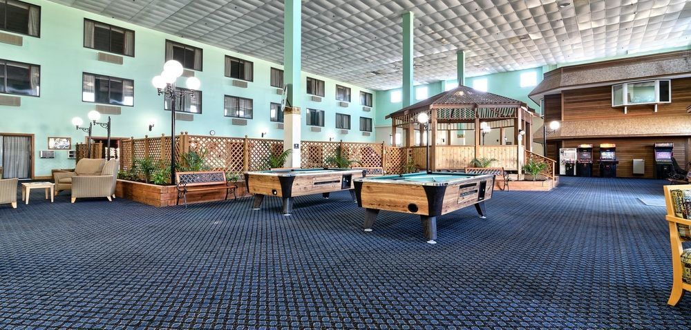 Katahdin Inn & Suites Millinocket Exteriér fotografie